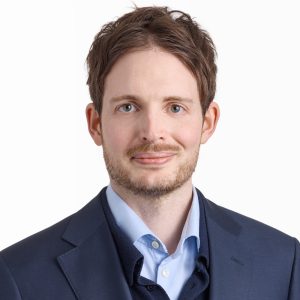 Florian-Isselmann-auf-weiss-1000