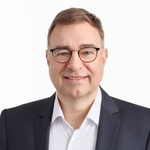 Robert-Werner-auf-weiss-1000